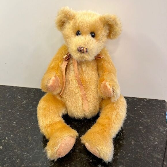 Ty Classic 2000 Jeeves Teddy Bear 13" Golden Plush With Colorful Nose . - Picture 1 of 9